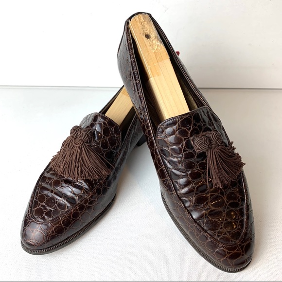 Stuart Weitzman Shoes - Stuart Weitzman Brown Crocodile Print Loafer 6.5M